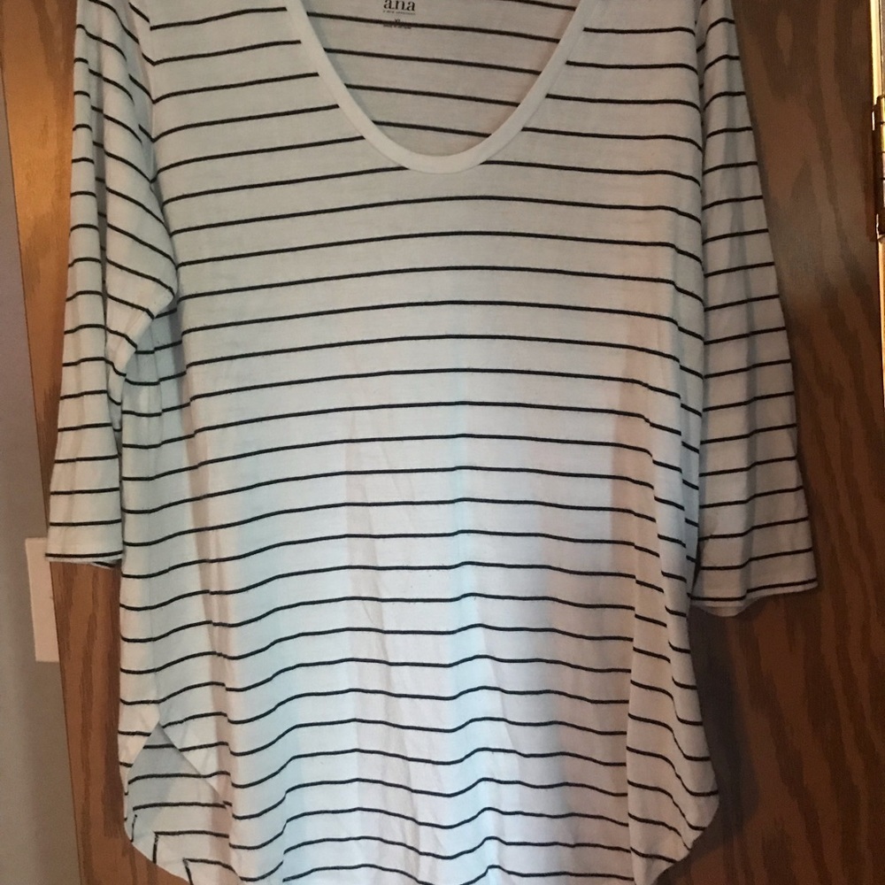 3/4 sleeve women’s top